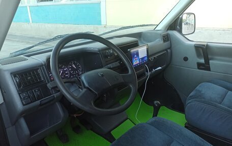 Volkswagen Transporter T4, 1992 год, 800 000 рублей, 8 фотография