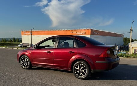 Ford Focus II рестайлинг, 2005 год, 345 000 рублей, 2 фотография