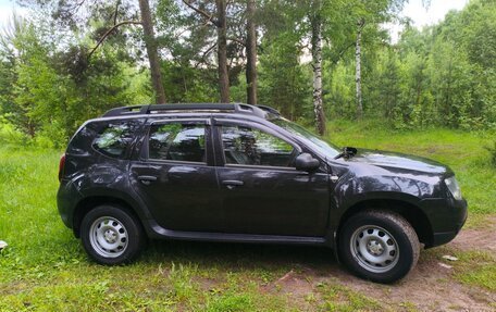 Renault Duster I рестайлинг, 2015 год, 800 000 рублей, 2 фотография