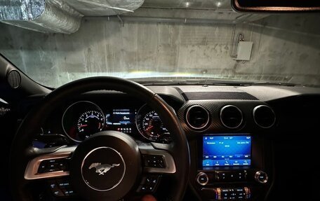 Ford Mustang VI рестайлинг, 2019 год, 3 600 000 рублей, 4 фотография