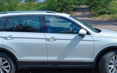 Volkswagen Tiguan II, 2017 год, 2 630 000 рублей, 5 фотография