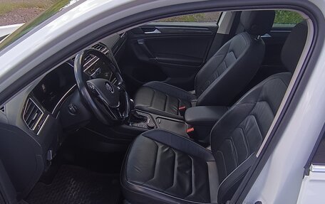 Volkswagen Tiguan II, 2017 год, 2 630 000 рублей, 9 фотография
