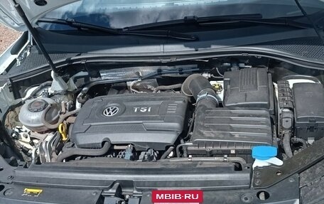 Volkswagen Tiguan II, 2017 год, 2 630 000 рублей, 34 фотография