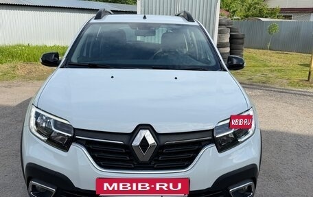 Renault Sandero II рестайлинг, 2022 год, 1 449 000 рублей, 2 фотография