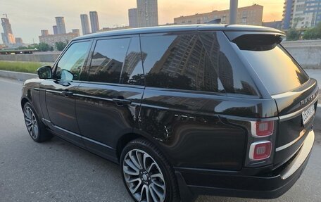 Land Rover Range Rover IV рестайлинг, 2018 год, 5 800 000 рублей, 9 фотография