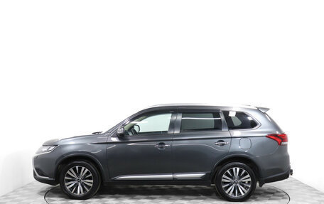 Mitsubishi Outlander III рестайлинг 3, 2019 год, 2 249 900 рублей, 9 фотография