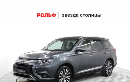 Mitsubishi Outlander III рестайлинг 3, 2019 год, 2 249 900 рублей, 2 фотография