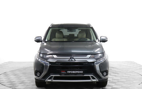 Mitsubishi Outlander III рестайлинг 3, 2019 год, 2 249 900 рублей, 3 фотография