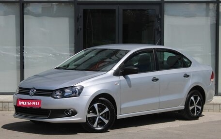 Volkswagen Polo VI (EU Market), 2013 год, 720 800 рублей, 1 фотография