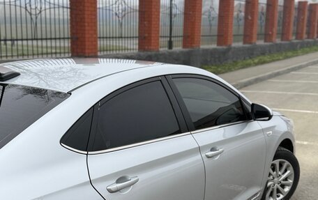 Hyundai Solaris II рестайлинг, 2018 год, 1 400 000 рублей, 6 фотография