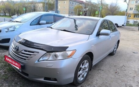 Toyota Camry, 2006 год, 720 000 рублей, 2 фотография
