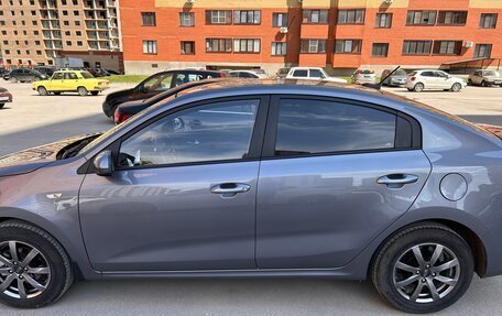 KIA Rio IV, 2020 год, 1 790 000 рублей, 3 фотография