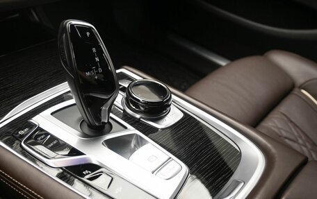 BMW 7 серия, 2017 год, 3 680 000 рублей, 20 фотография