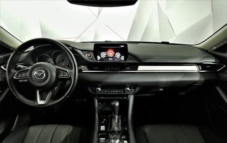 Mazda 6, 2019 год, 2 045 000 рублей, 13 фотография