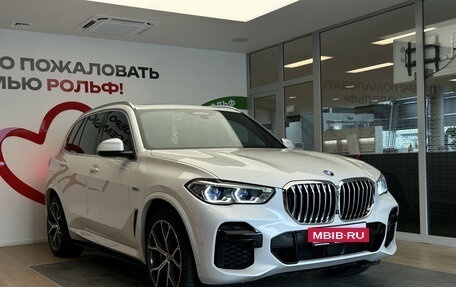 BMW X5, 2021 год, 7 150 000 рублей, 3 фотография