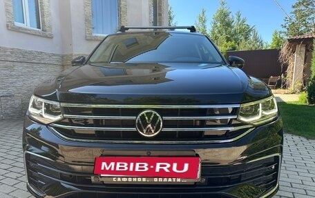 Volkswagen Tiguan II, 2022 год, 2 800 000 рублей, 7 фотография