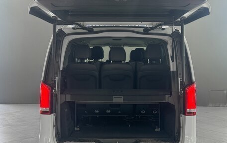 Mercedes-Benz V-Класс, 2019 год, 4 350 000 рублей, 3 фотография