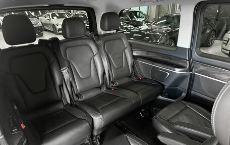Mercedes-Benz V-Класс, 2019 год, 4 350 000 рублей, 18 фотография