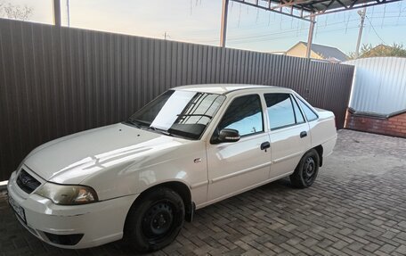 Daewoo Nexia I рестайлинг, 2012 год, 280 000 рублей, 13 фотография