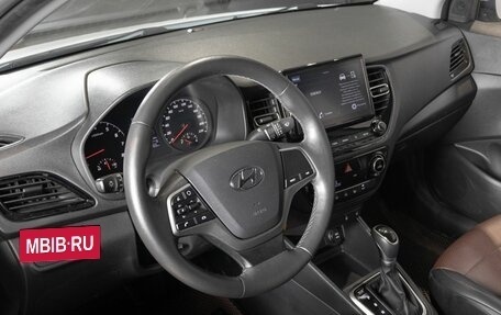 Hyundai Solaris II рестайлинг, 2021 год, 1 635 700 рублей, 5 фотография