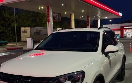 Volkswagen Touareg III, 2011 год, 2 200 000 рублей, 5 фотография