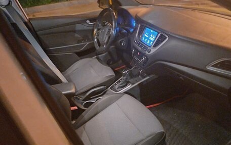 Hyundai Solaris II рестайлинг, 2019 год, 860 000 рублей, 2 фотография