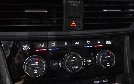 Volkswagen Jetta VII, 2021 год, 2 256 000 рублей, 14 фотография