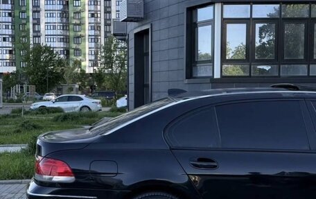 BMW 7 серия, 2006 год, 710 000 рублей, 18 фотография