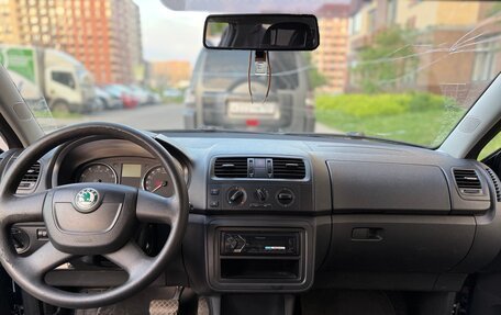 Skoda Fabia II, 2012 год, 600 000 рублей, 10 фотография