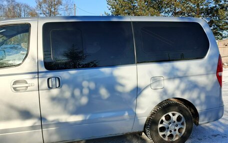 Hyundai Grand Starex Grand Starex I рестайлинг 2, 2009 год, 1 200 000 рублей, 9 фотография