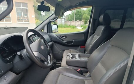 Hyundai Grand Starex Grand Starex I рестайлинг 2, 2009 год, 1 200 000 рублей, 12 фотография