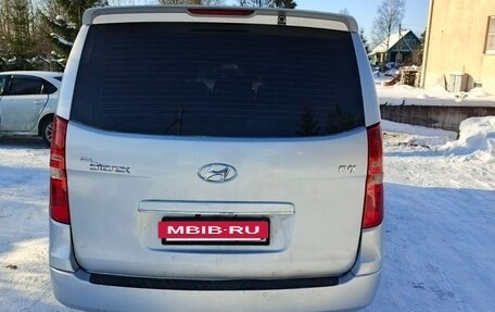 Hyundai Grand Starex Grand Starex I рестайлинг 2, 2009 год, 1 200 000 рублей, 2 фотография