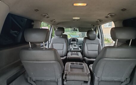 Hyundai Grand Starex Grand Starex I рестайлинг 2, 2009 год, 1 200 000 рублей, 31 фотография