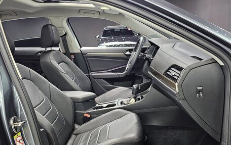 Volkswagen Jetta VII, 2021 год, 2 370 000 рублей, 7 фотография