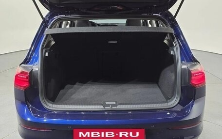 Volkswagen Golf VIII, 2022 год, 2 171 000 рублей, 18 фотография