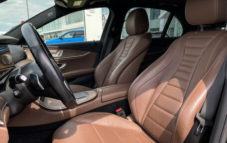 Mercedes-Benz E-Класс, 2021 год, 5 300 000 рублей, 16 фотография