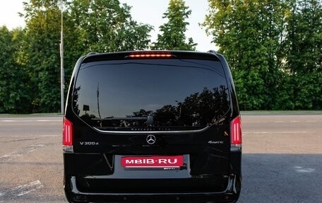 Mercedes-Benz V-Класс, 2024 год, 10 000 000 рублей, 4 фотография