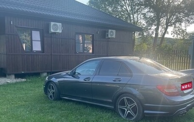 Mercedes-Benz C-Класс, 2012 год, 1 300 000 рублей, 1 фотография