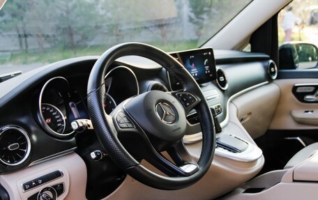 Mercedes-Benz V-Класс, 2024 год, 10 000 000 рублей, 10 фотография