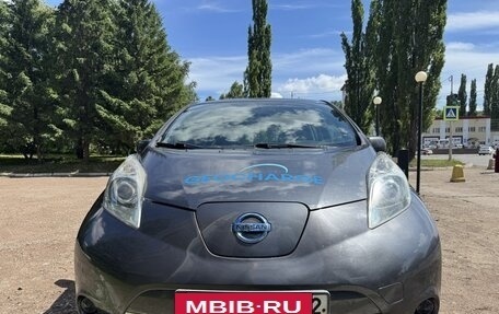 Nissan Leaf I, 2013 год, 829 000 рублей, 13 фотография