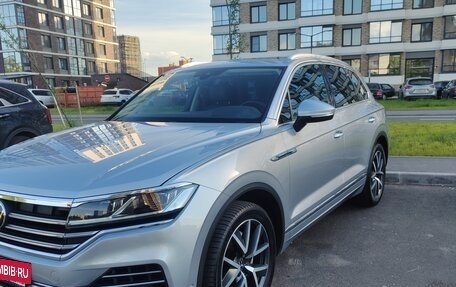 Volkswagen Touareg III, 2020 год, 5 490 000 рублей, 2 фотография