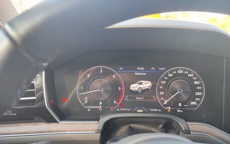 Volkswagen Touareg III, 2020 год, 5 490 000 рублей, 21 фотография
