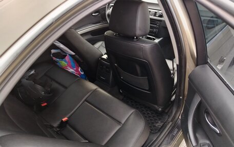 BMW 3 серия, 2006 год, 900 000 рублей, 9 фотография