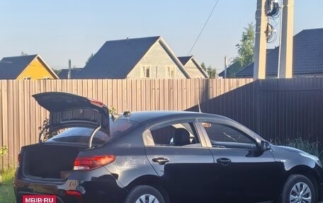 KIA Rio IV, 2018 год, 1 500 000 рублей, 3 фотография