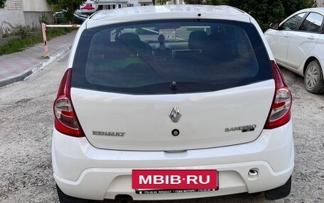 Renault Sandero I, 2012 год, 550 000 рублей, 4 фотография