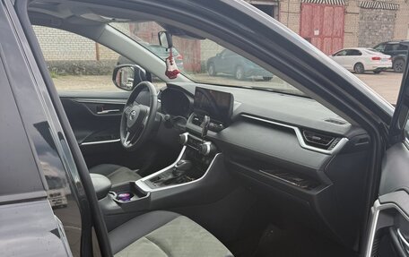 Toyota RAV4, 2025 год, 3 700 000 рублей, 8 фотография
