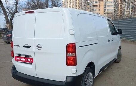 Opel Vivaro, 2022 год, 2 500 000 рублей, 7 фотография