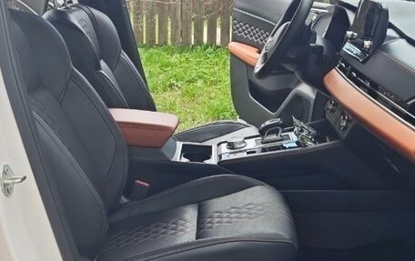 Mitsubishi Outlander, 2023 год, 4 780 000 рублей, 4 фотография