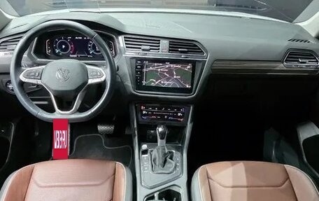 Volkswagen Tiguan II, 2023 год, 3 482 000 рублей, 8 фотография