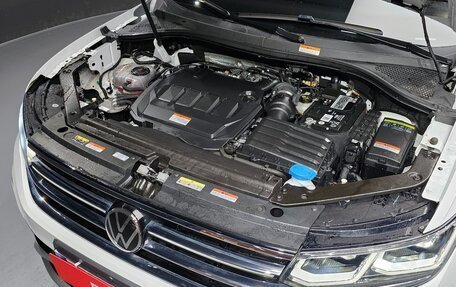 Volkswagen Tiguan II, 2023 год, 3 482 000 рублей, 18 фотография